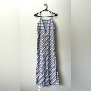 🔵Lou and Grey Linen Striped Maxi Dress